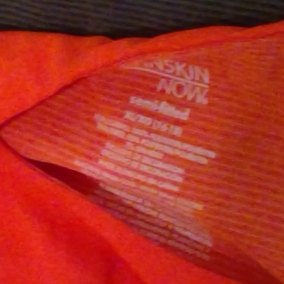 Bundle of 9 Athletic Tops 7of the 8 are Danskin - Picture 2 of 8